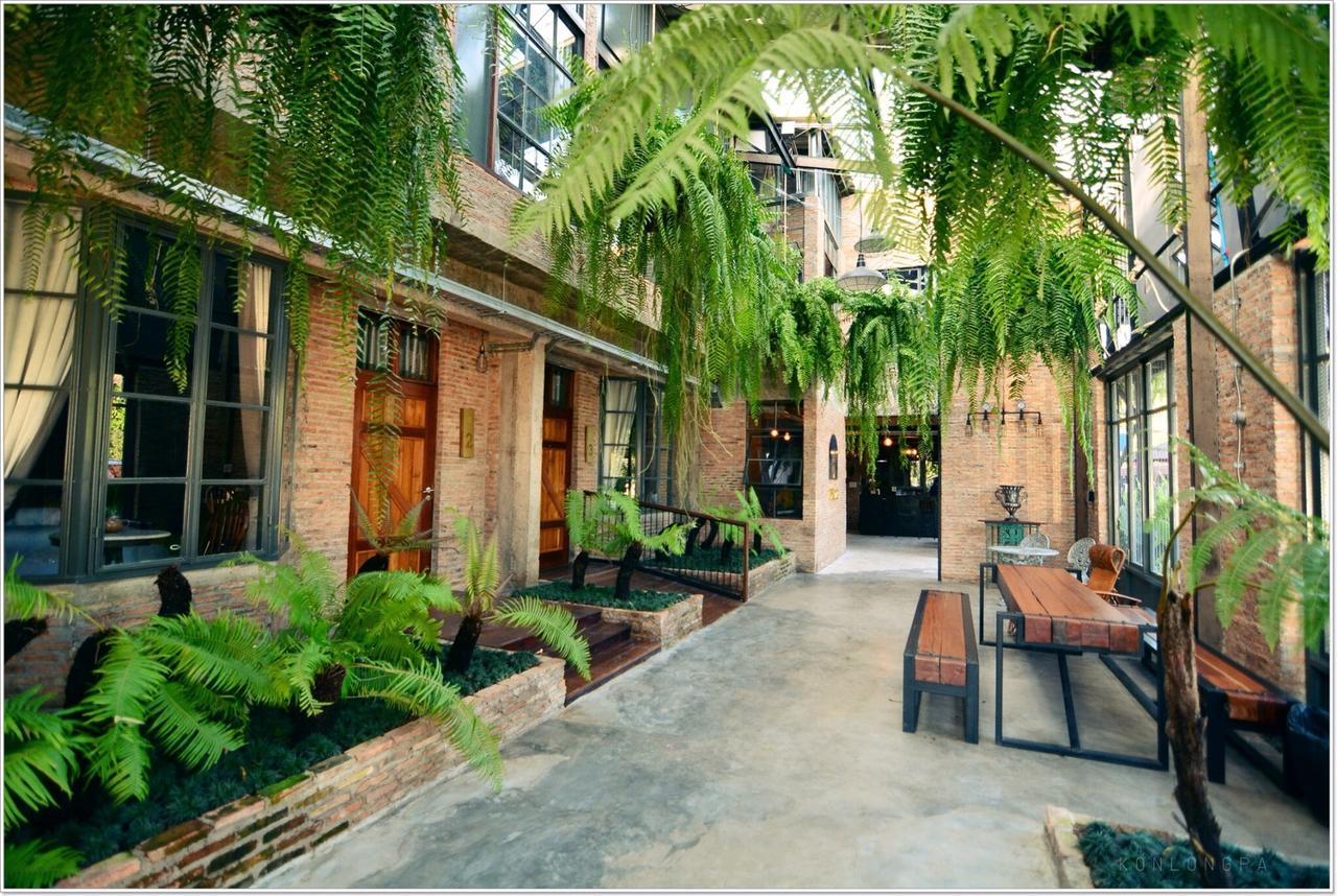 Px122 Dbest Hotel Nan Luaran gambar