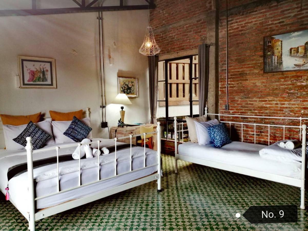 Px122 Dbest Hotel Nan Luaran gambar